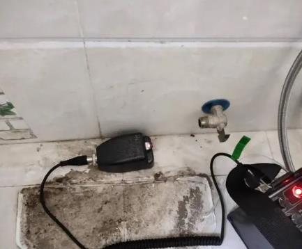 盐城市屋顶漏水维修公司分享下卫生间漏水的危害及解决方法